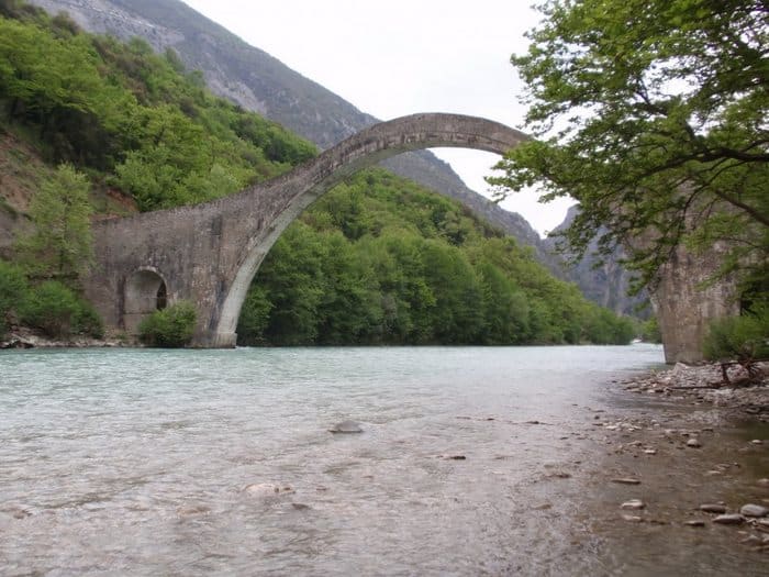  Τα 21 ωραιότερα γεφύρια της Ηπείρου που αντέχουν στο πέρασμα των χρόνων