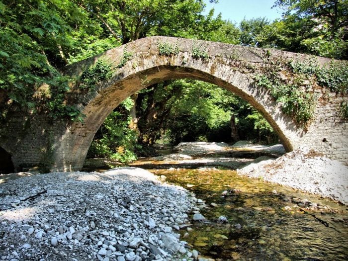  Τα 21 ωραιότερα γεφύρια της Ηπείρου που αντέχουν στο πέρασμα των χρόνων