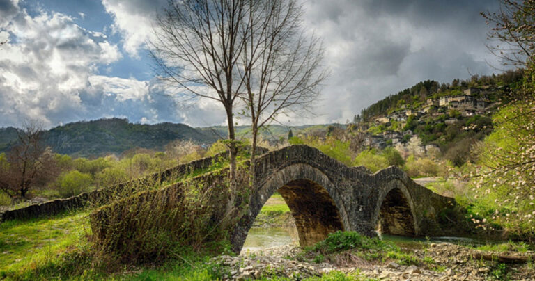 21 από τα ομορφότερα γεφύρια της Ηπείρου που αντέχουν στο πέρασμα των χρόνων.
