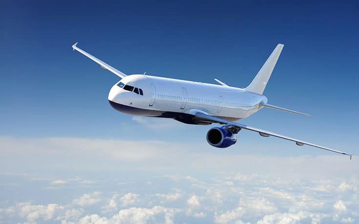 logoi-pou-vasiko-xrwma-aeroplanwn-einai-leuko-4