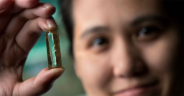 Φοιτήτρια έφτιαξε κατά λάθος μια επαναφορτιζόμενη μπαταρία που διαρκεί 400 χρόνια