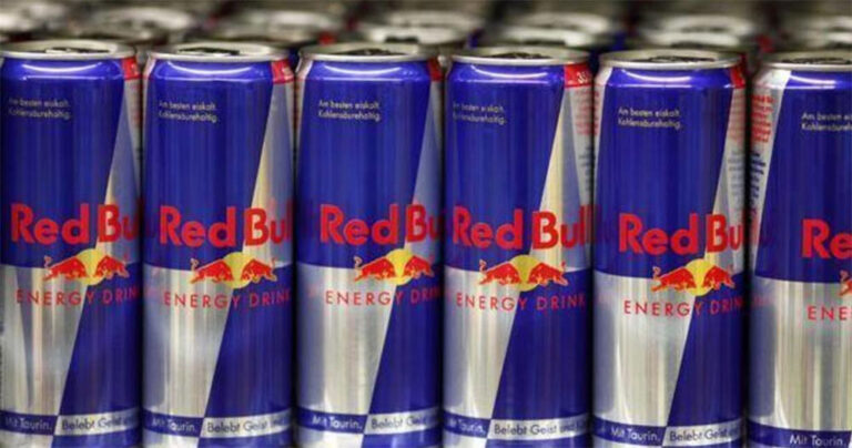Αυτός ο άντρας ήπιε 24 Red Bull. Δείτε τι συνέβη στο σώμα του λίγες ώρες αργότερα.
