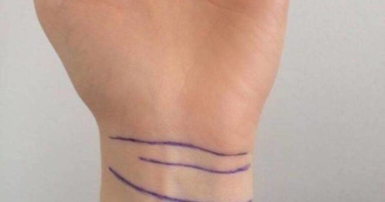 Έχετε 4 γραμμές στον καρπό σας; Δείτε τι σημαίνει αυτό για τη ζωή σας