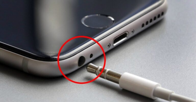 H Apple καταργεί τη θύρα ακουστικών στο iPhone 7