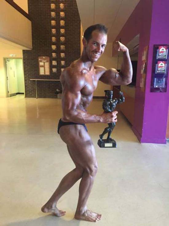 apallaxthike-apo-mpyrokoilia-kai-egine-bodybuilder-13