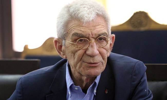 «Να μαθαίνουμε για την ομοφυλοφιλία στο σχολείο όχι μόνο για τον Παλαιών Πατρών Γερμανό» προτείνει ο Μπουτάρης