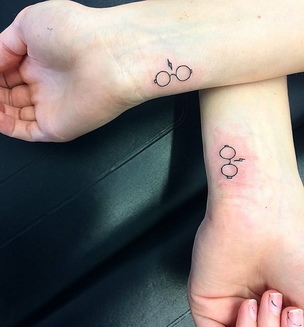 best-friend-tattoo-ideas-77-57e91d144c40d__605