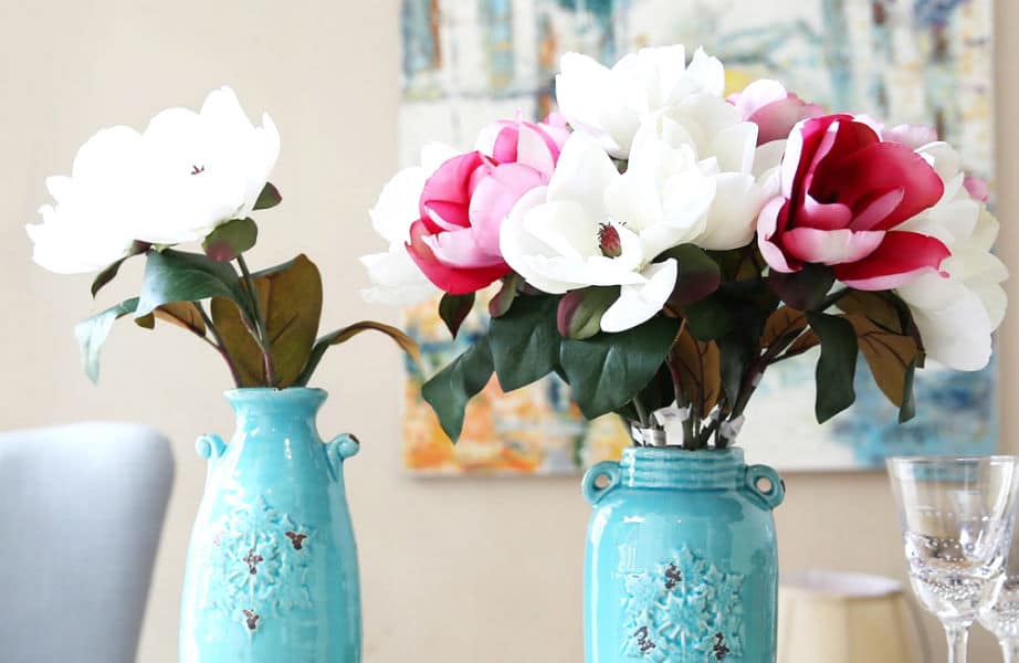 Μπορεί να είναι πρακτικά, αλλά τα ψεύτικα λουλούδια κάνουν το σπίτι σας να φαίνεται λιγότερο εκλεπτυσμένο.