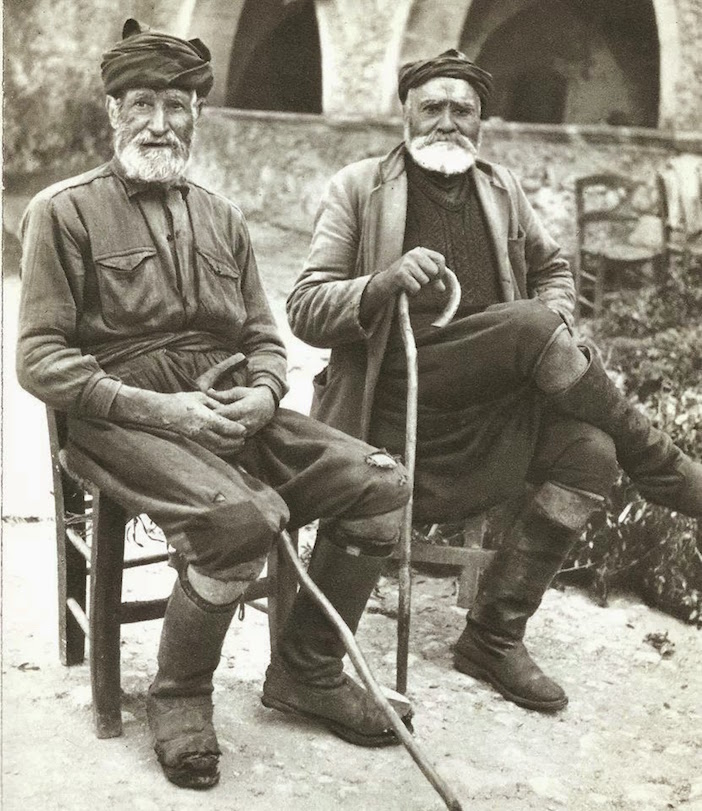 cretan-men