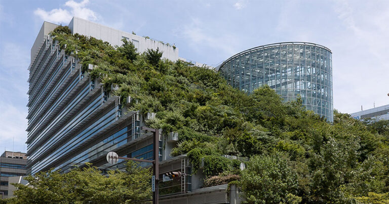 11 κήποι σε στέγες κτηρίων που θα σας εντυπωσιάσουν