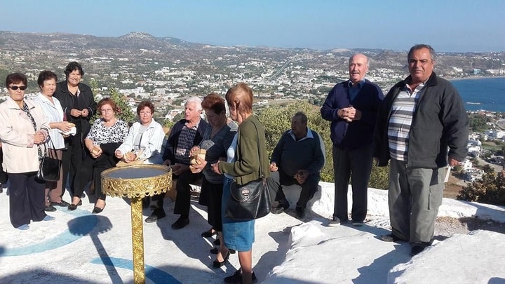 Eνορία στη Ρόδο «χόρεψε» το «χορό της βροχής» για να ρίξει ο Θεός νερό. 1 ffb3e778c776e41c8a3748927720352b