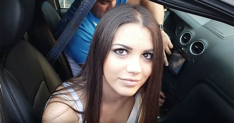 Τι συμβαίνει σε αυτή την κοπέλα μόλις μπουν τα μπάσα;