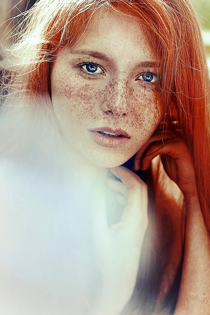 freckles-redheads-beautiful-portrait-photography-583593d14cfc6__700