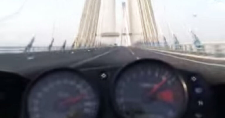 Πέρασε τη γέφυρα Ρίου-Αντιρρίου με 300 χιλιόμετρα την ώρα.