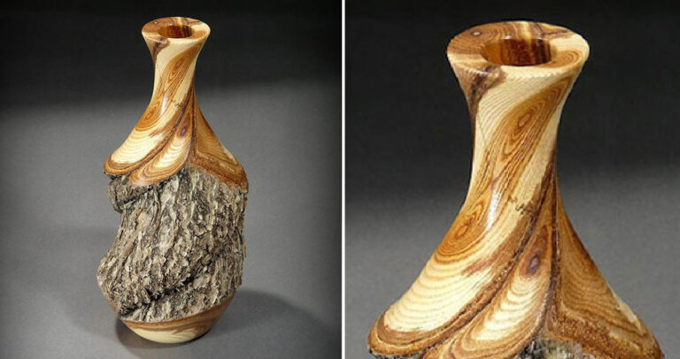 Ξυλουργός μετατρέπει κούτσουρα σε πανέμορφα ξύλινα βάζα.