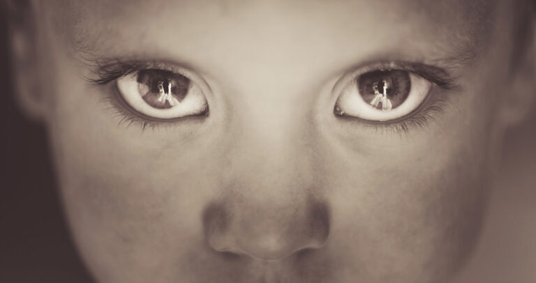 Μάθε στο παιδί σου να χάνει. Μη ζητάς να το κάνεις τέλειο