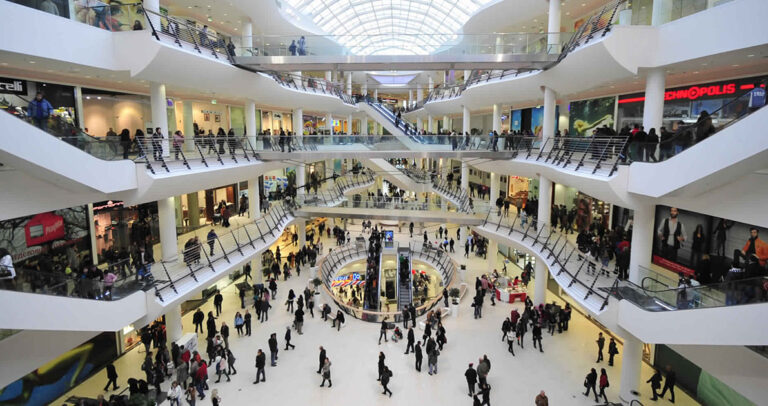 Τέσσερα νέα malls στην Αττική μέχρι το 2020.