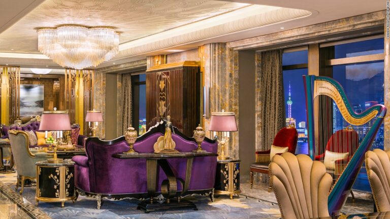 Το πρώτο επτάστερο ξενοδοχείο της Κίνας βρίσκεται στην Σαγκάη.