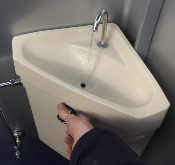 sink-toilet-9-risegr