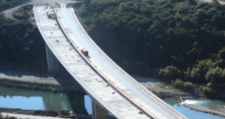 Αλλάζει η Ελλάδα με τους νέους αυτοκινητόδρομους.