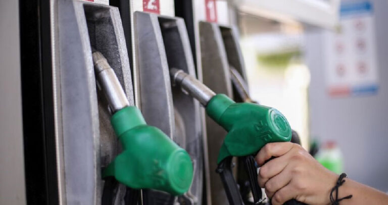 Πόσο αυξάνονται οι τιμές στην βενζίνη και στο πετρέλαιο κίνησης.