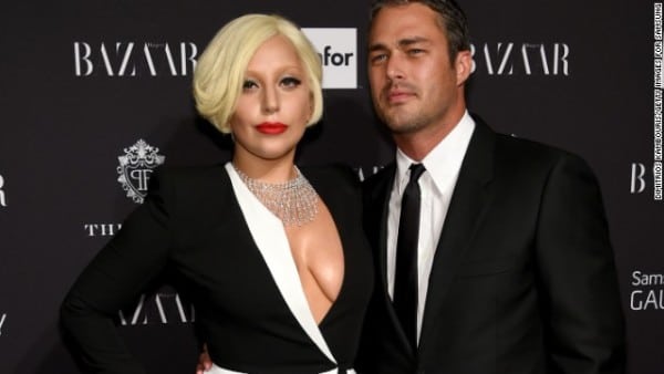 141015102037-lady-gaga-taylor-kinney-september-2014-story-top