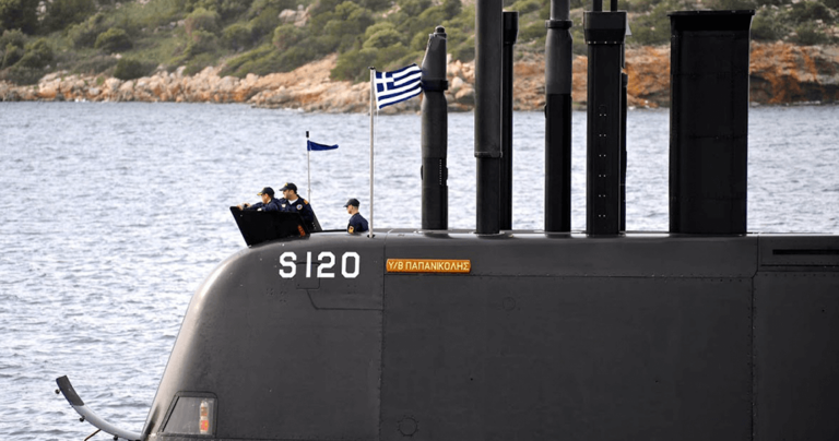 Εκπληκτικό βίντεο μέσα από το υποβρύχιο Παπανικολής