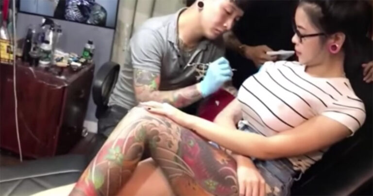 Φάρσα με γυναικείο στήθος να εκρήγνυται έκανε καλλιτέχνη τατουάζ να τα χάσει