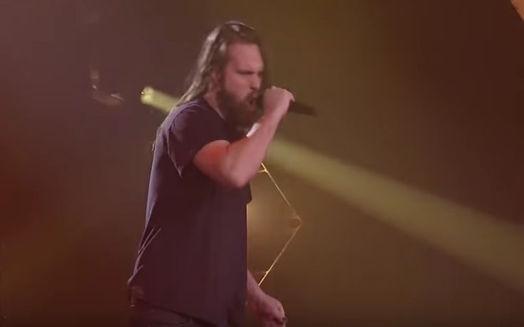 Καναδός τραγούδησε death metal στο «the voice» και έκλεψε την παράσταση