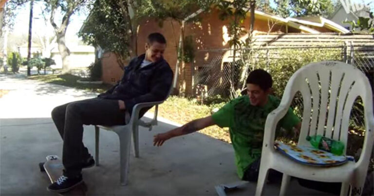 Μία ξεκαρδιστική συλλογή φαρσών που πήγαν τελείως στραβά