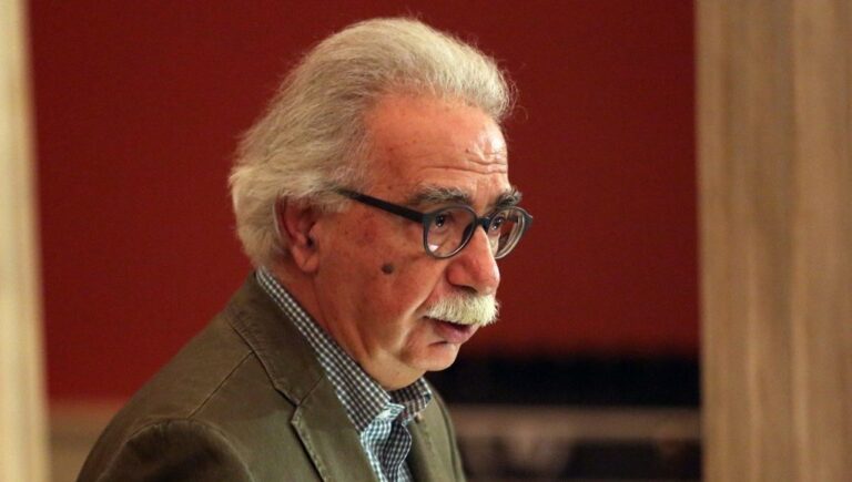 Ο ΣΥΡΙΖΑ σχεδιάζει «ξήλωμα» των βιβλίων Ιστορίας