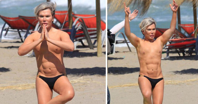 Αυτός ο άντρας θέλει να μοιάσει στο σύντροφο της Barbie και κάνει γιόγκα στην παραλία