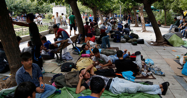 Ψήφισμα: Πόσο σας ενοχλούν οι πρόσφυγες στην Αθήνα;