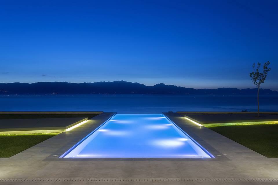 luxurious villa by mgxm-p08