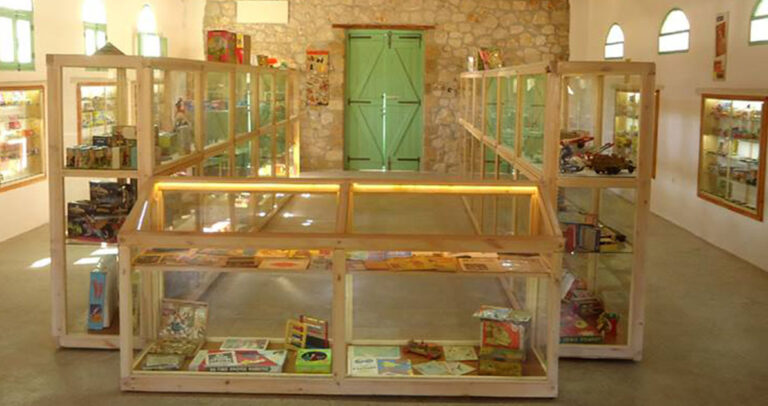 Το μοναδικό Μουσείο Παιχνιδιών στην Ελλάδα θα το βρείτε στην Ρόδο και μόλις άνοιξε
