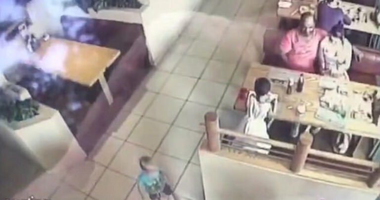 Άντρας προσπαθεί να απαγάγει νήπιο 22 μηνών μπροστά στα μάτια των γονιών του