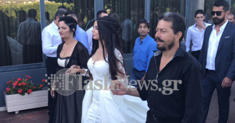 Κρητικός γάμος και βάφτιση για τα ρεκόρ Γκίνες: 13 νονοί και 13 κουμπάροι