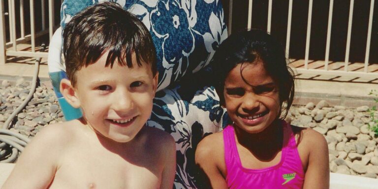 Στο νηπιαγωγείο της είπε ότι θα την παντρευτεί – 20 χρόνια αργότερα το έκανε