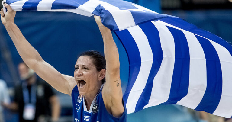 Εβίνα Μάλτση: «Όταν πεθάνω θέλω να φοράω την εμφάνιση με το εθνόσημο»