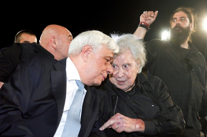 Ο Μίκης Θεοδωράκης στο Καλλιμάρμαρο στη συναυλία προς τιμήν του 4 9cdeb040a645d82686a0a5c147edfa0f
