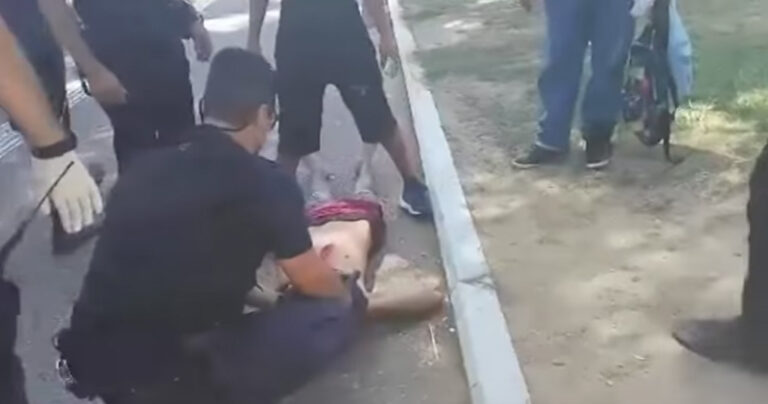 Αστυνομικός της ομάδας Ζ σώνει την ζωή Μαροκινού που μαχαιρώσαν στο Λευκό Πύργο