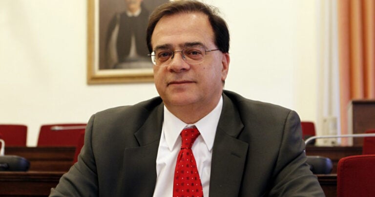 Ατιμώρητος για το πόθεν έσχες ο Γκίκας Χαρδούβελης