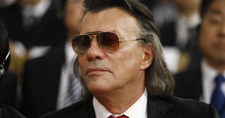 O Ηλίας Ψινάκης αποκαλύπτει το σπίτι του και προκαλεί χαμό στο Instagram