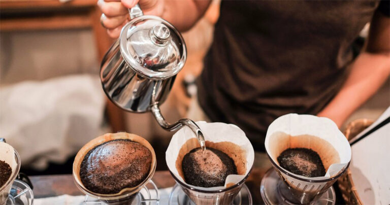 Η κατανάλωση περισσότερου καφέ βοηθάει στο να ζούμε περισσότερο σύμφωνα με νέα έρευνα