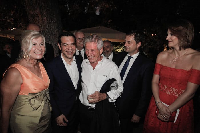 «Πασαρέλα» το Προεδρικό Μέγαρο από τις εμφανίσεις των Ελληνίδων πολιτικών 13 3062908748ca7350bacb4941b3138196