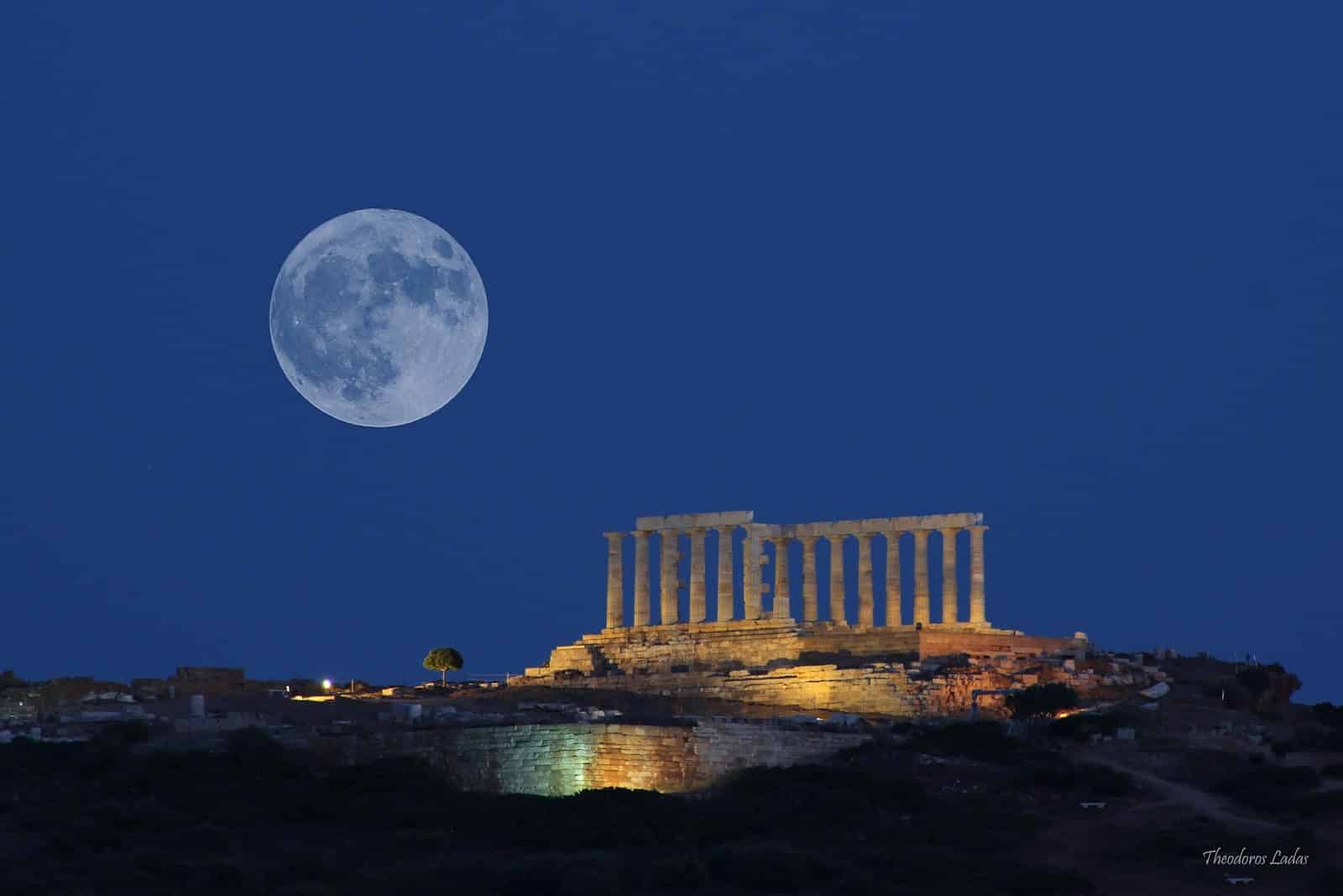 blue-moon-2012-cape-sounio-temple-of-Pos