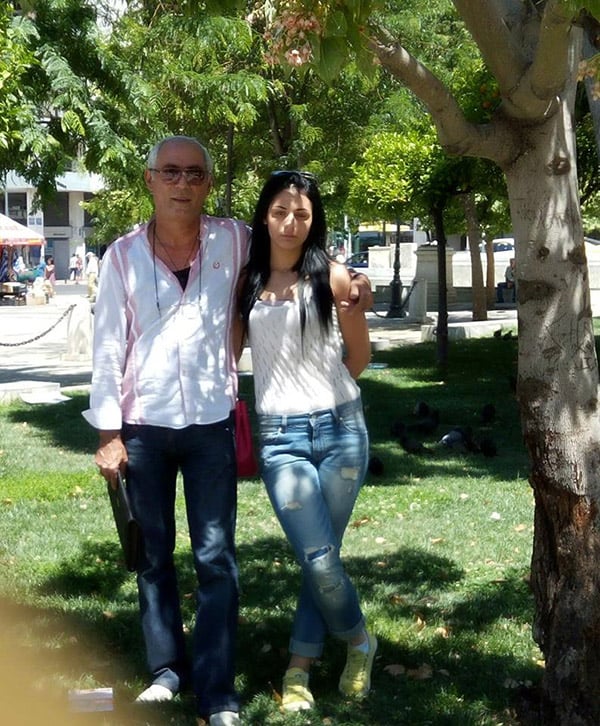 Μυστήριο με την τύχη της όμορφης Ελένης: Είναι στα χέρια της αφγανικής μαφίας; 10 941bd222bdc6ab667efb2445627e7603
