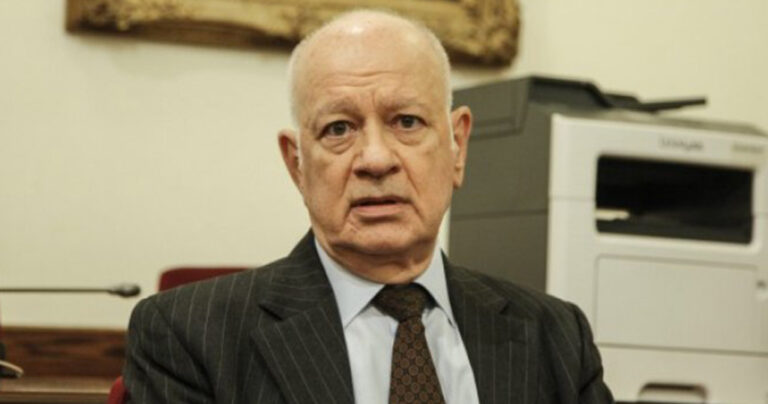 Παπαδημητρίου: «300.000 θέσεις εργασίας έως το 2019»