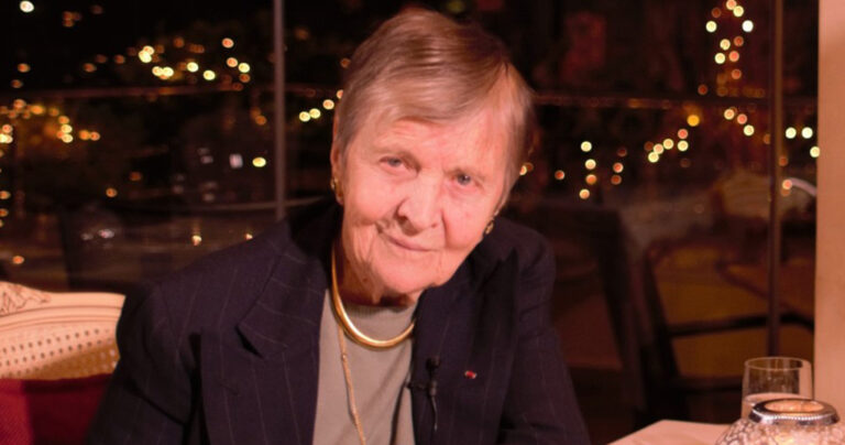 Ελένη Γλύκατζη Αρβελέρ: «Το μόνο αριστερό που έχει κάνει αυτή η κυβέρνηση είναι το σύμφωνο συμβίωσης για τα ομόφυλα ζευγάρια»