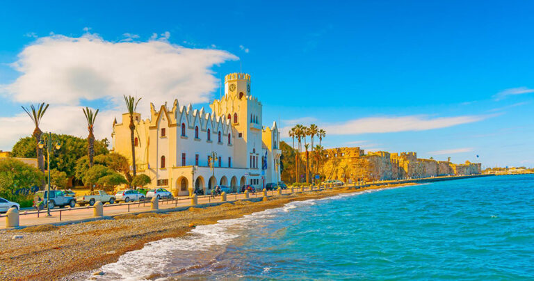 To National Geographic αποθεώνει τέσσερα ελληνικά νησιά